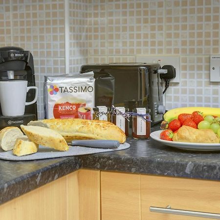 Modern 2 Bed House Sleeps 6 Southam Town Centre - Inspire Homes Ltd Екстериор снимка
